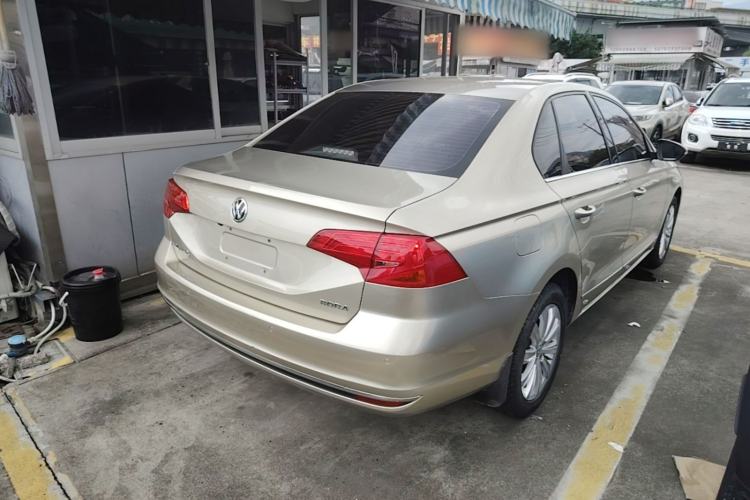 Used Volkswagen Bora 2016 1.6L Automatic Comfort Model Rear Right 45 Deg
