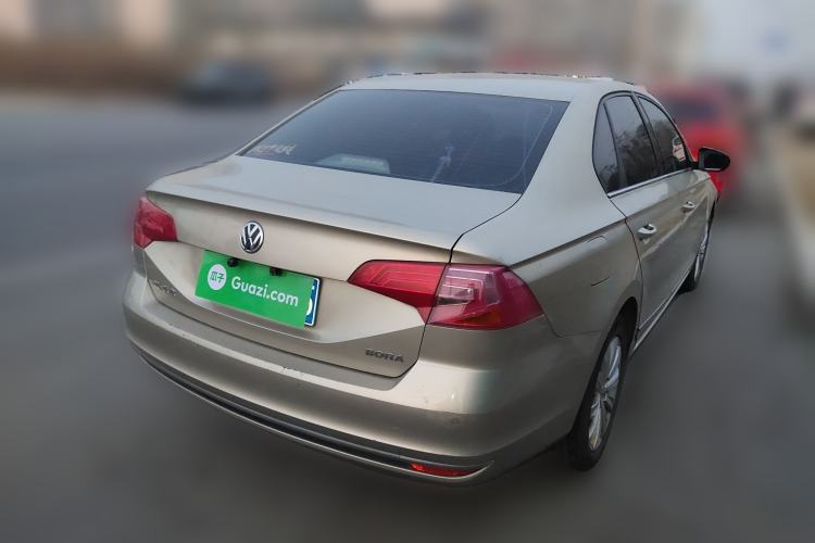 Used Volkswagen Bora 2016 1.6L Manual Comfort Model Rear Right 45 Deg