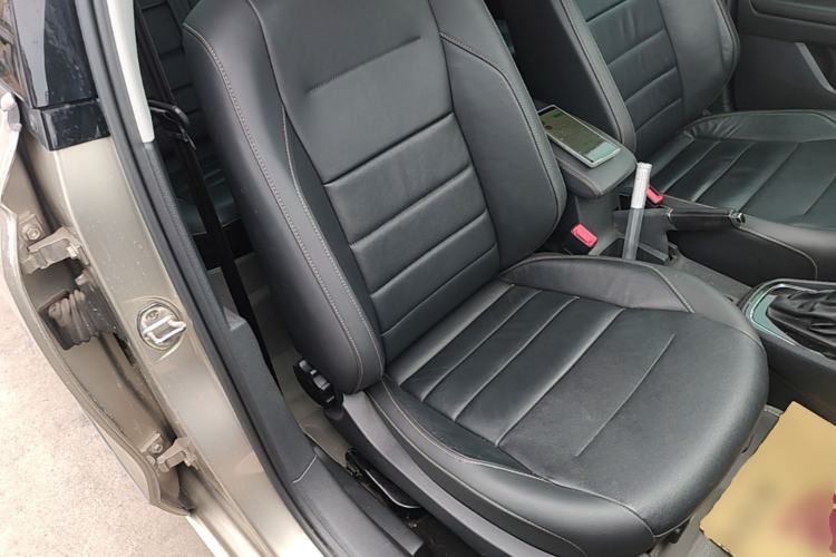Used Volkswagen Bora 2016 230TSI DSG Comfort Model Right Front Seat