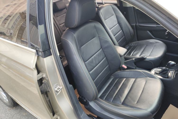 Used Volkswagen Bora 2016 1.6L Automatic Comfort Model Right Front Seat
