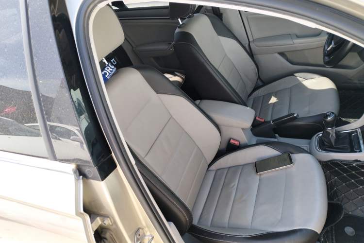 Used Volkswagen Bora 2016 1.6L Manual Comfort Model Right Front Seat