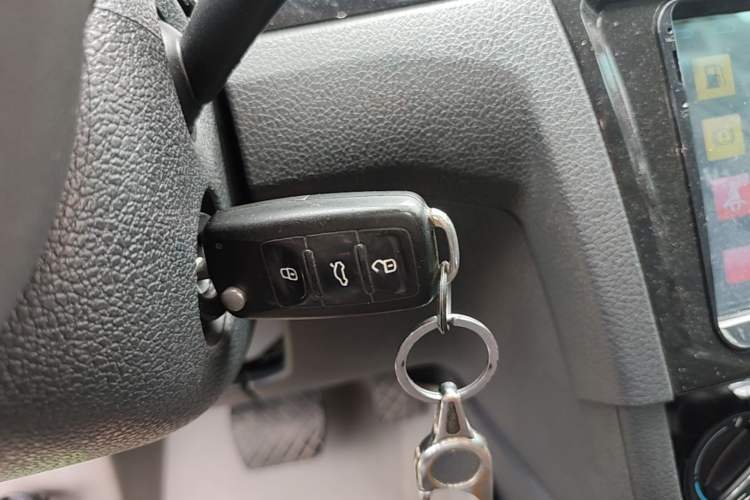 Used Volkswagen Bora 2016 230TSI DSG Comfort Model Vehicle Key