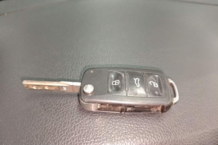 Used Volkswagen Bora 2016 1.6L Automatic Comfort Model Vehicle Key