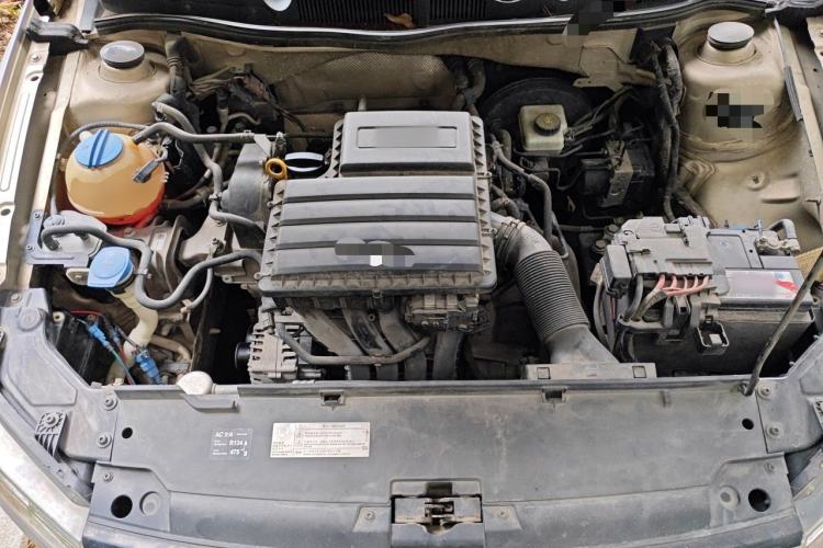 Used Volkswagen Bora 2016 1.6L Manual Comfort Model Engine Bay