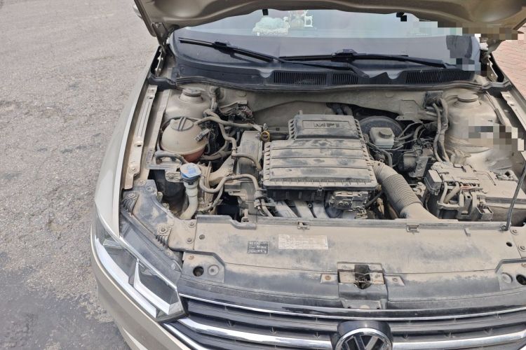 Used Volkswagen Bora 2016 1.6L Manual Comfort Model Engine Bay Right
