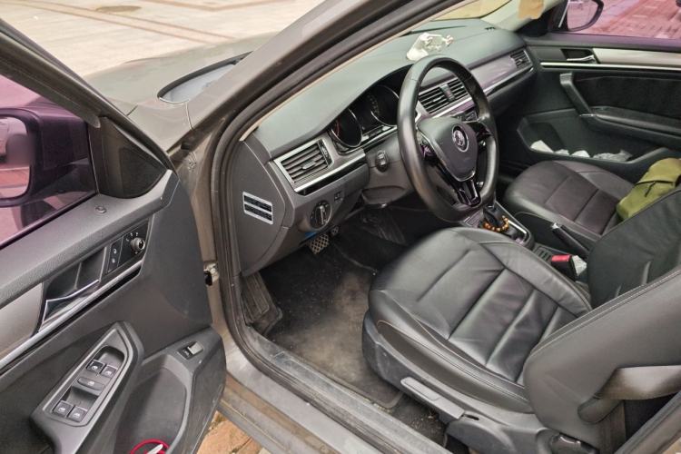 Used Volkswagen Bora 2016 1.6L Automatic Comfort Model Driver Seat