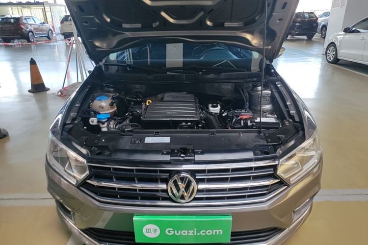 Used Volkswagen Bora 2016 1.6L Automatic Comfort Model Engine Bay