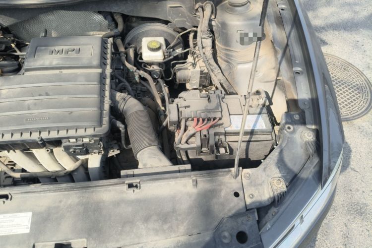 Used Volkswagen Bora 2016 1.6L Automatic Comfort Model Engine Bay Left