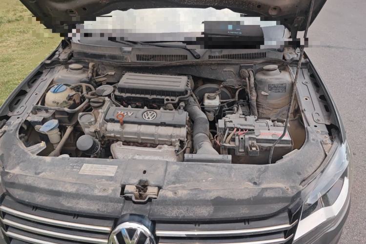 Used Volkswagen Bora 2016 1.6L Manual Comfort Model Engine Bay