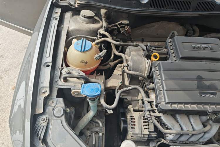 Used Volkswagen Bora 2016 1.6L Manual Comfort Model Engine Bay Right