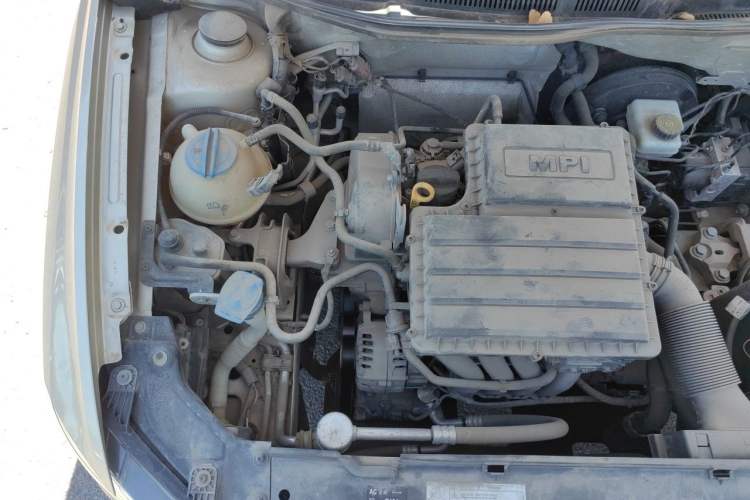 Used Volkswagen Bora 2016 1.6L Manual Comfort Model Engine Bay Right