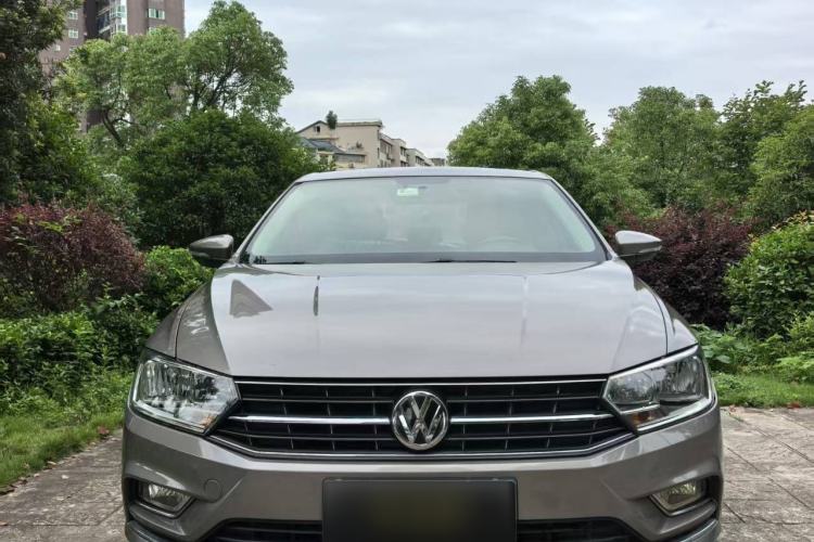 Used Volkswagen Bora 2016 1.6L Automatic Comfort Model Exterior 1