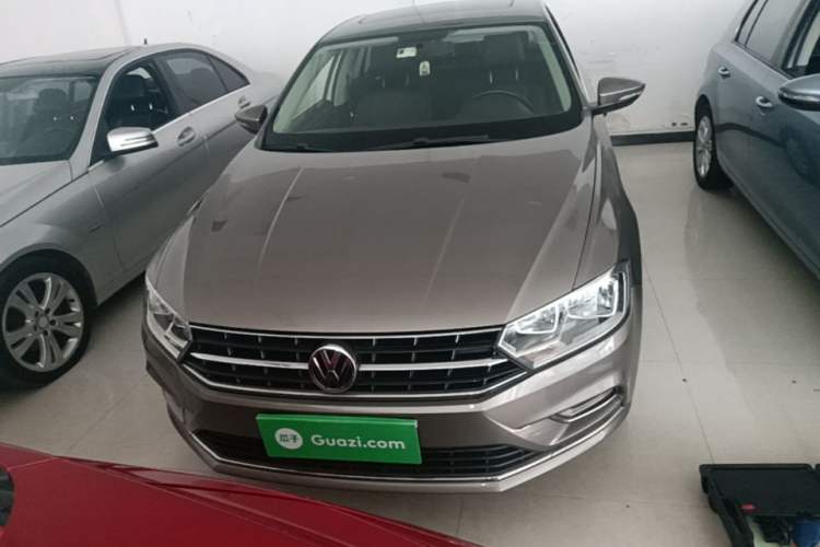 Used Volkswagen Bora 2016 1.6L Automatic Comfort Model Front