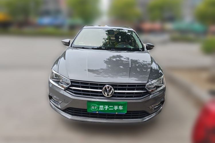 Used Volkswagen Bora 2016 1.6L Manual Comfort Model Front