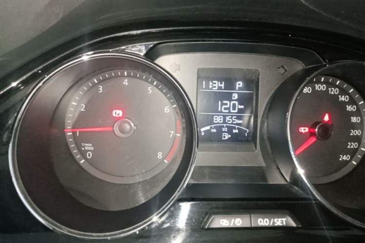 Used Volkswagen Bora 2016 1.6L Automatic Comfort Model Instrument Cluster