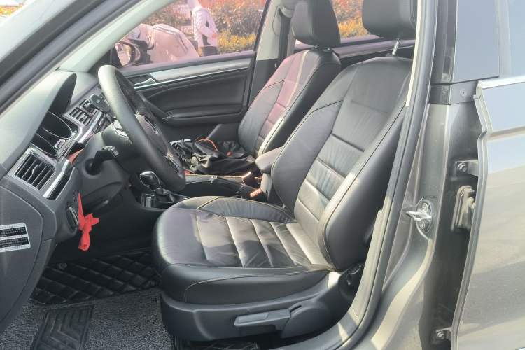 Used Volkswagen Bora 2016 1.6L Automatic Comfort Model Left Front Seat