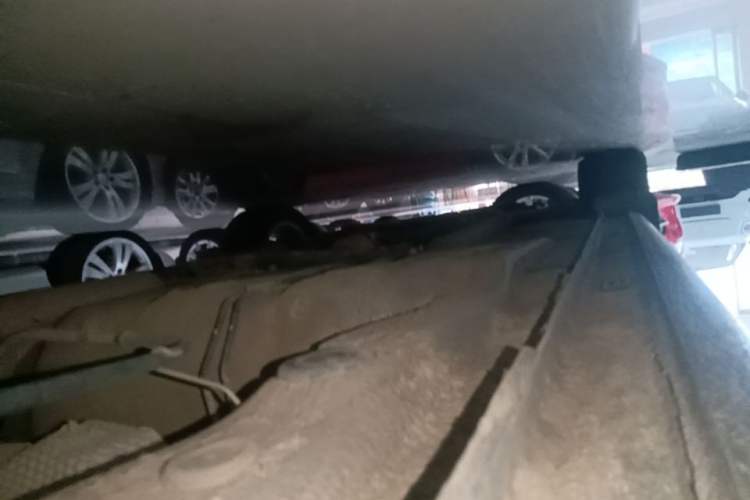 Used Volkswagen Bora 2016 1.6L Automatic Comfort Model Left Side Sill