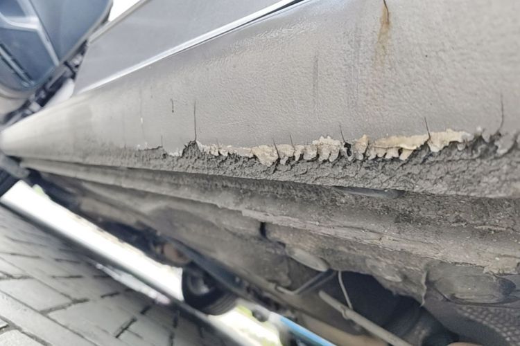 Used Volkswagen Bora 2016 1.6L Automatic Comfort Model Left Side Sill