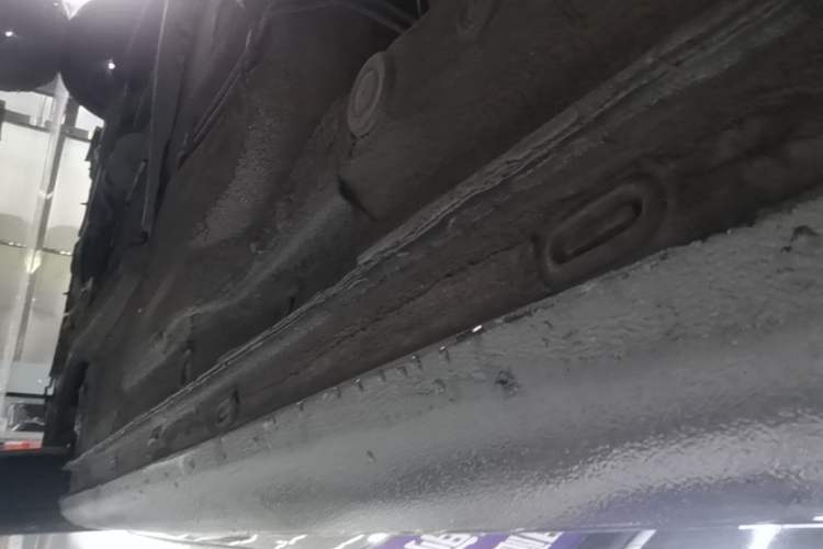 Used Volkswagen Bora 2016 1.6L Automatic Comfort Model Left Side Sill