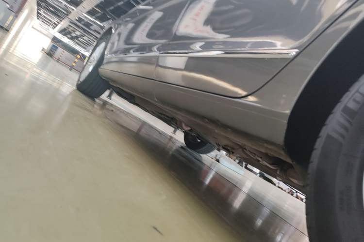 Used Volkswagen Bora 2016 1.6L Automatic Comfort Model Left Side Sill