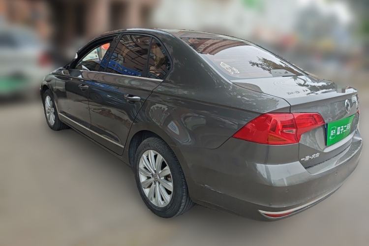 Used Volkswagen Bora 2016 1.6L Manual Comfort Model Rear Left 45 Deg