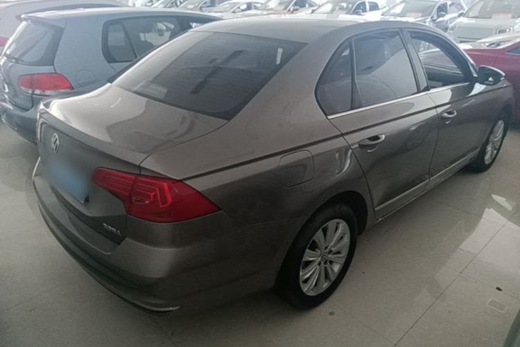 Used Volkswagen Bora 2016 1.6L Automatic Comfort Model Rear Right 45 Deg