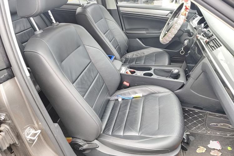 Used Volkswagen Bora 2016 1.6L Automatic Comfort Model Right Front Seat