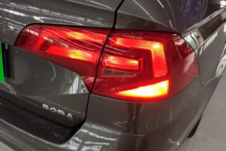 Used Volkswagen Bora 2016 1.6L Automatic Comfort Model Right Rear Taillight