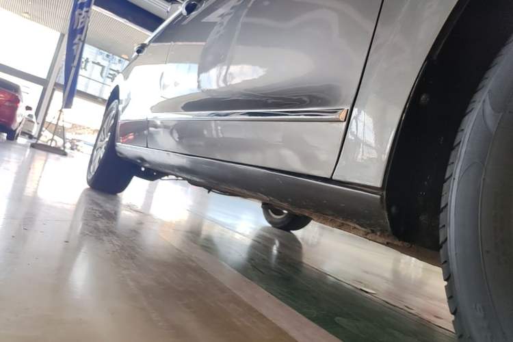 Used Volkswagen Bora 2016 1.6L Automatic Comfort Model Right Side Sill