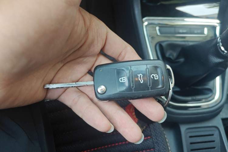Used Volkswagen Bora 2016 230TSI Manual Comfort Version Vehicle Key