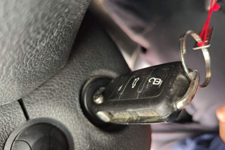 Used Volkswagen Bora 2016 1.6L Automatic Comfort Model Vehicle Key