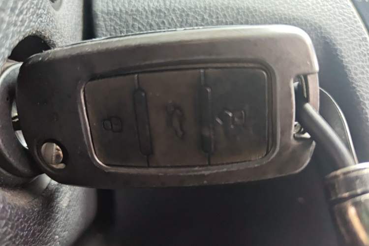 Used Volkswagen Bora 2016 1.6L Manual Comfort Model Vehicle Key