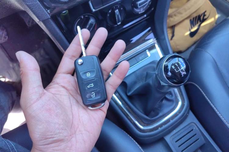 Used Volkswagen Bora 2016 1.6L Manual Comfort Model Vehicle Key