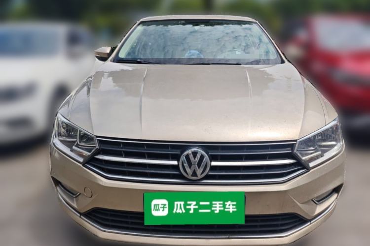 Used Volkswagen Bora 2016 1.6L Manual Comfort Model Front