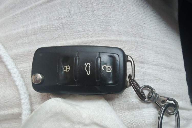 Used Volkswagen Bora 2016 1.6L Manual Comfort Model Vehicle Key