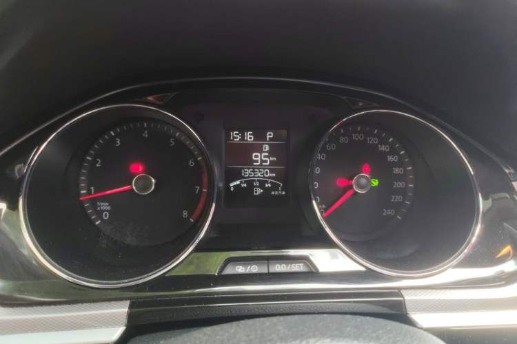 Used Volkswagen Bora 2016 1.6L Automatic Comfort Model Instrument Cluster
