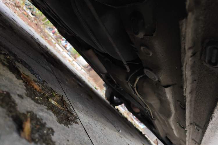 Used Volkswagen Bora 2016 1.6L Manual Comfort Model Chassis Rear Right