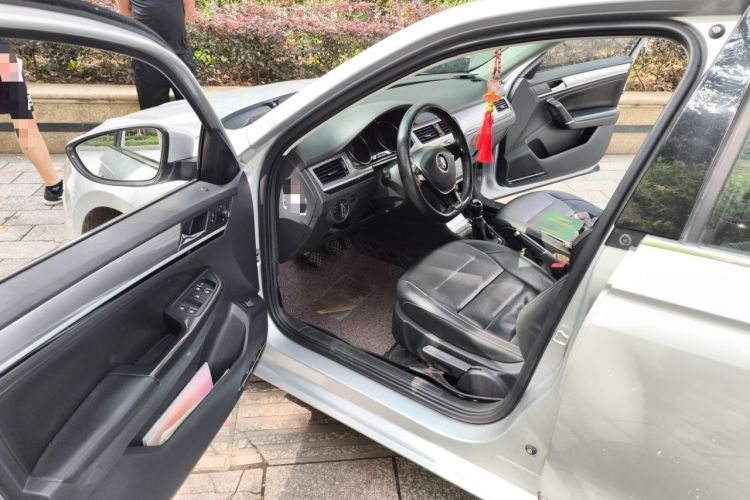 Used Volkswagen Bora 2016 1.6L Manual Comfort Model Driver Seat