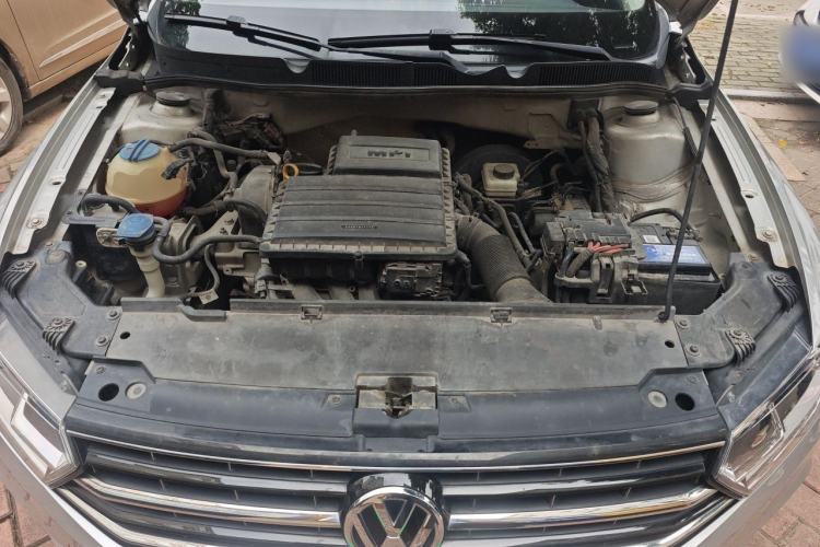 Used Volkswagen Bora 2016 1.6L Automatic Comfort Model Engine Bay