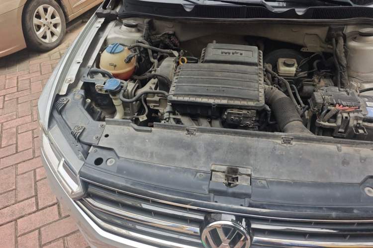 Used Volkswagen Bora 2016 1.6L Automatic Comfort Model Engine Bay Right