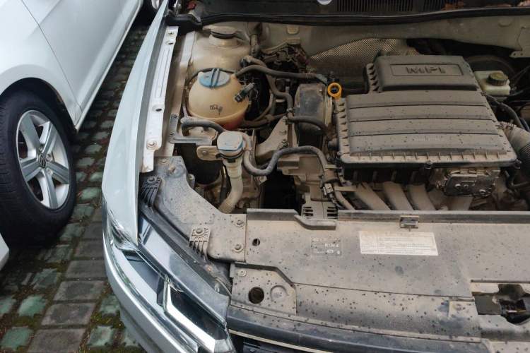 Used Volkswagen Bora 2016 1.6L Automatic Comfort Model Engine Bay Right