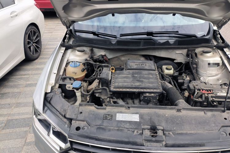 Used Volkswagen Bora 2016 1.6L Automatic Comfort Model Engine Bay Right