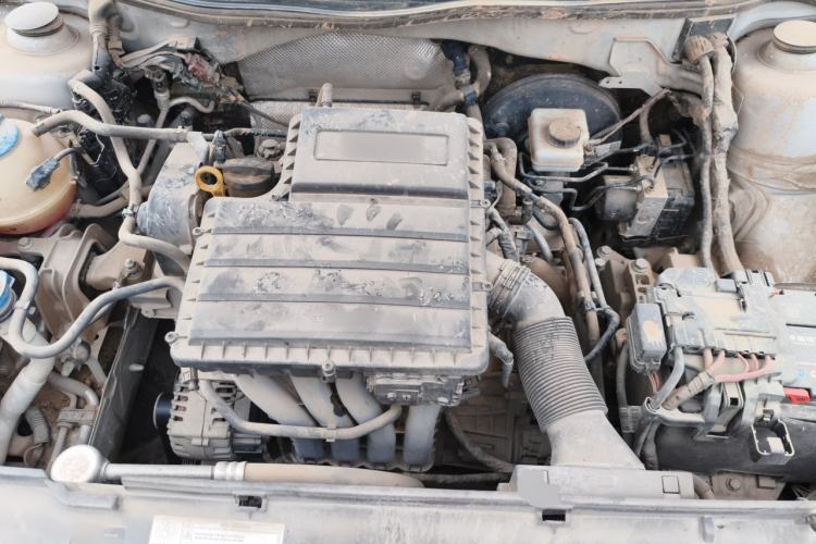 Used Volkswagen Bora 2016 1.6L Automatic Comfort Model Engine Bay