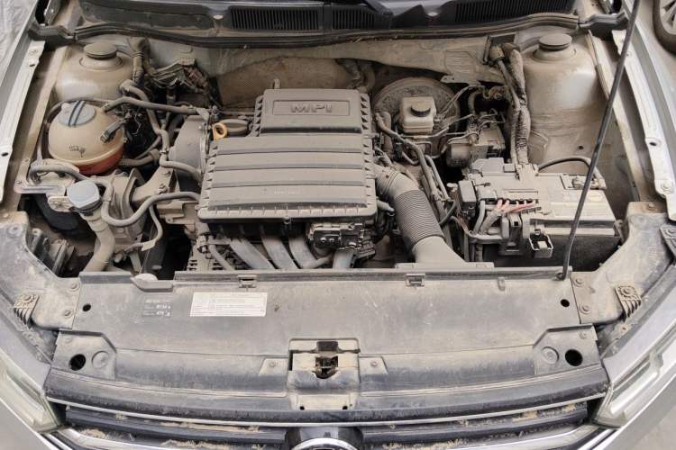 Used Volkswagen Bora 2016 1.6L Automatic Comfort Model Engine Bay