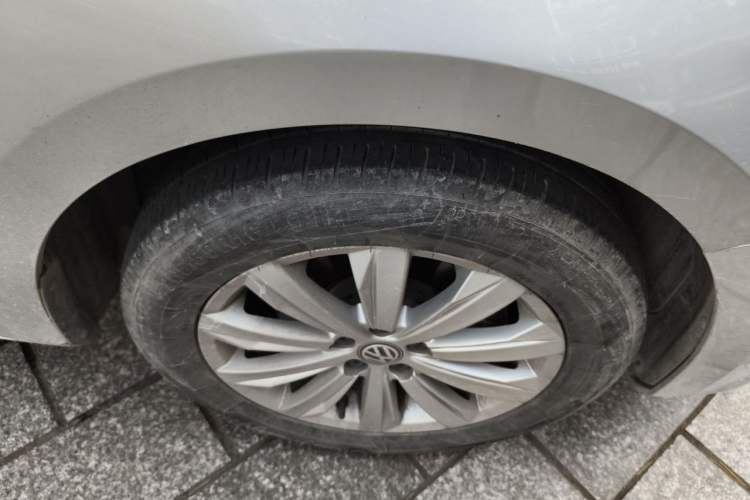 Used Volkswagen Bora 2016 1.6L Manual Comfort Model Exterior 1