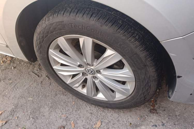 Used Volkswagen Bora 2016 1.6L Manual Comfort Model Exterior 1