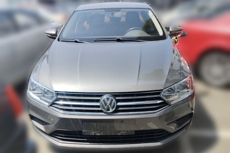 Used Volkswagen Bora 2016 1.6L Manual Fashion Edition Front