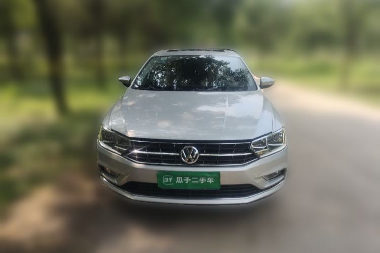 Used Volkswagen Bora 2016 1.6L Manual Comfort Model Front