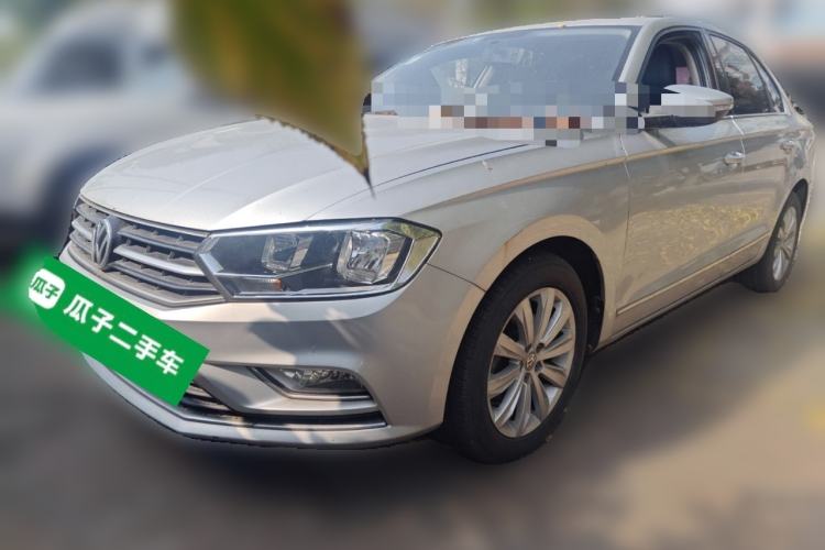 Used Volkswagen Bora 2016 1.6L Automatic Comfort Model Front Left 45 Deg