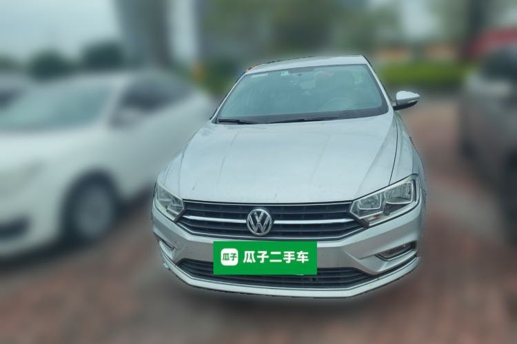 Used Volkswagen Bora 2016 1.6L Manual Fashion Edition Front